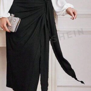 NWT SHEIN Midi Black Textured Wrap Skirt Sz 20 4XL